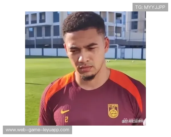 国家队备战赛前训练 强化定位球防守演练，足球定位球防守战术